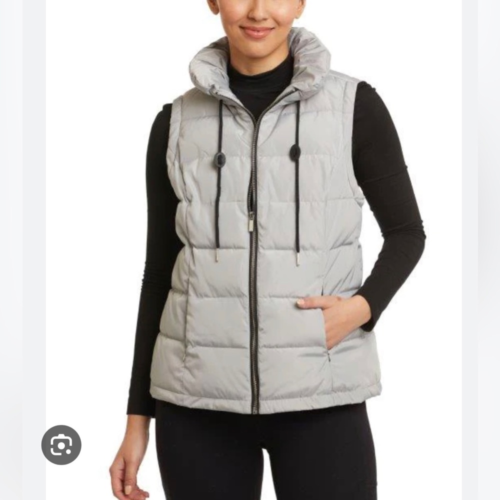 Carre Noir Puffer Style Vest size small